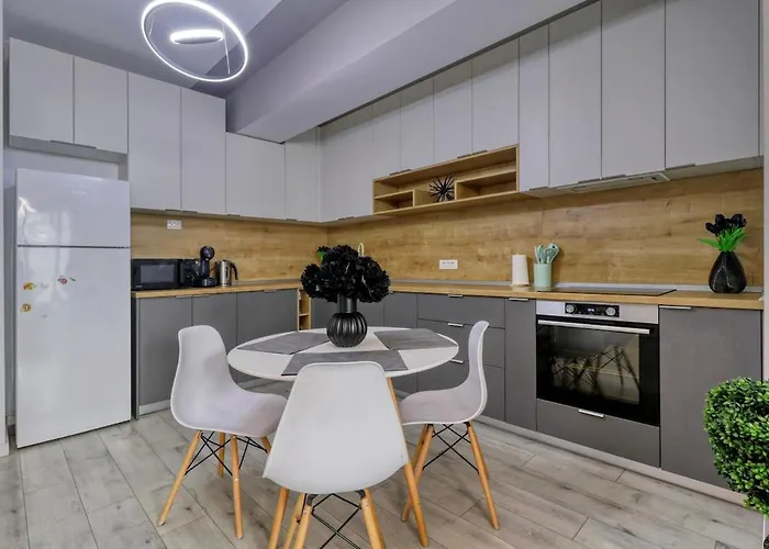 Luxury Flat Next To Herastrau Apartament *