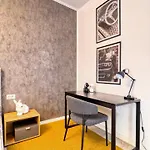 Luxury Flat Next To Herastrau Bukarest