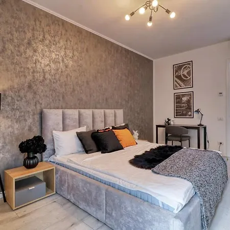 Luxury Flat Next To Herastrau Lejlighed Bukarest