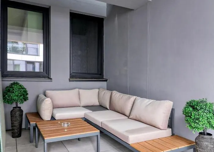 Luxury Flat Next To Herastrau Lejlighed Bukarest